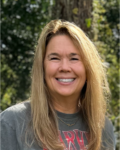 Holly Carver's Headshot